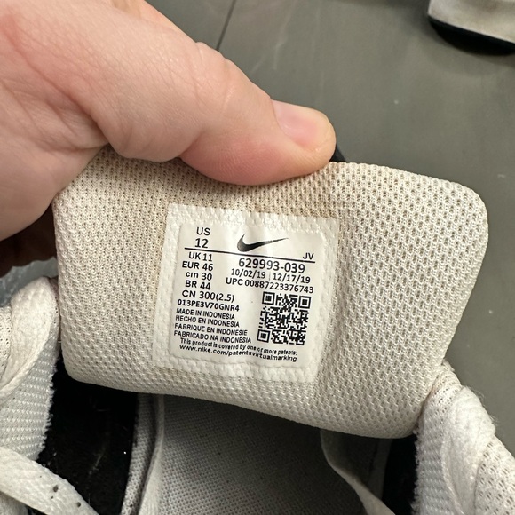 Air Max Command Mesh
'University Red Black' - Picture 6 of 6